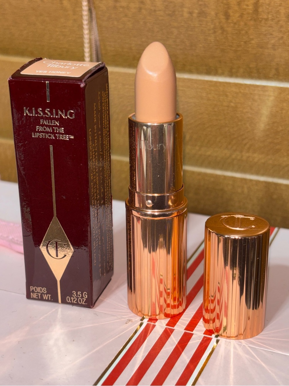 Charlotte Tilbury K.I.S.S.I.N.G Lipstick Fallen From The Lipstick Tree